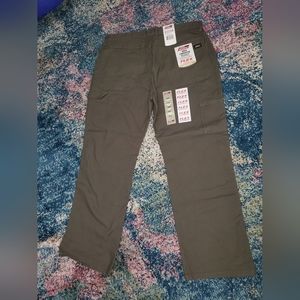 Brand New! Dickies relaxed fit carpenter jeans with flex fit! 36x30